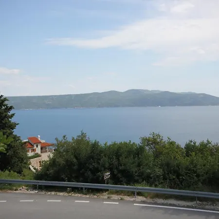 Nyaraló House With A Parking Space Brsec, Opatija - 7795 Brseč